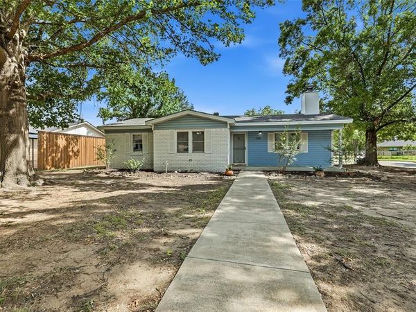 588 Pine Street, Lewisville, TX 75057