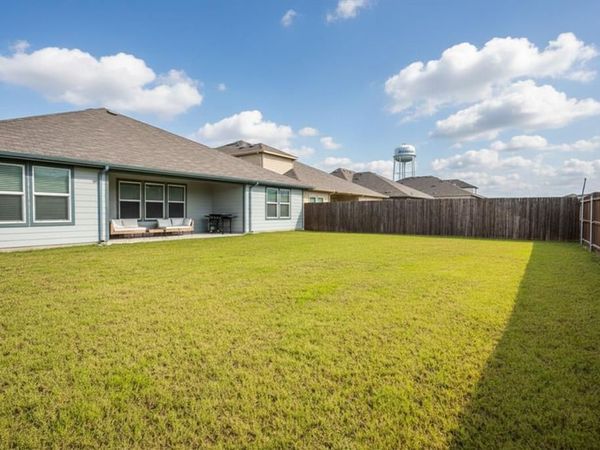 725 Golden Gate Park Road, Alvarado, TX 76009