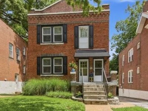 7727 Arthur Avenue, Richmond Heights, MO 63117