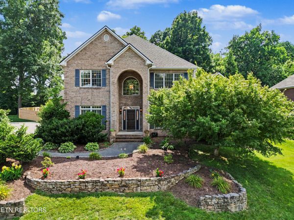 607 Valley Hill Lane, Knoxville, TN 37922