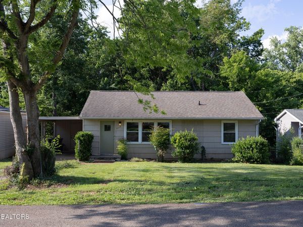 2113 Berea Ave, Knoxville, TN 37920