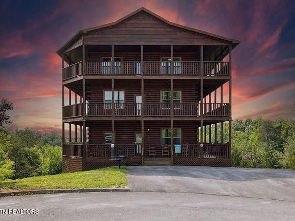 1911 Oakmont Drive, Sevierville, TN 37876