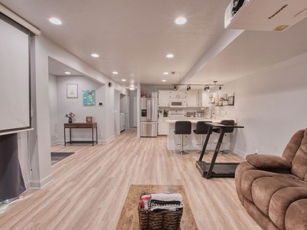 1654 WOODLAND DR , Provo, UT 84604