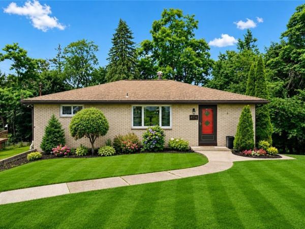 424 Amherst Avenue, Coraopolis, PA 15108