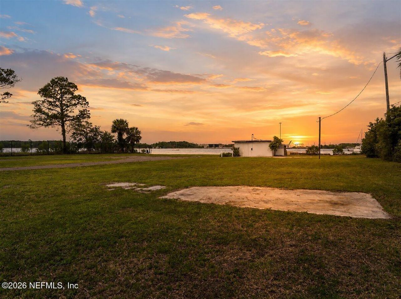 451 Trout River Drive, Jacksonville, FL 32208 Photo