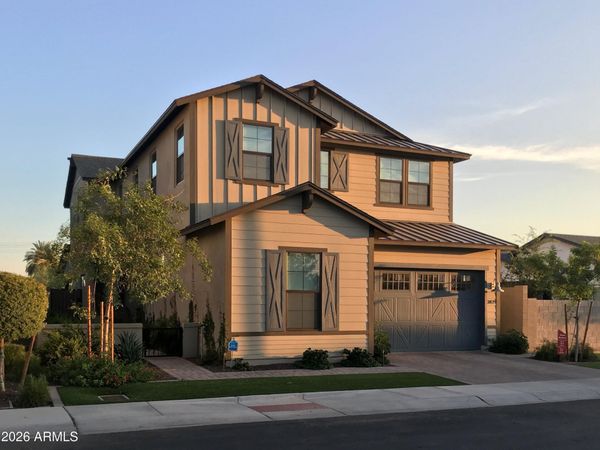 3829 E CRITTENDEN Lane, Phoenix, AZ 85018