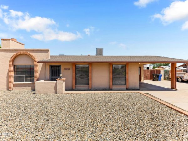1726 W CHARLESTON Avenue, Phoenix, AZ 85023