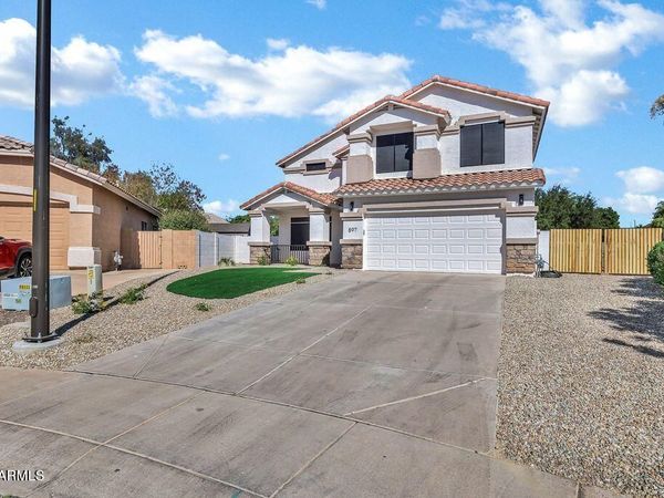 897 W PINON Avenue, Gilbert, AZ 85233