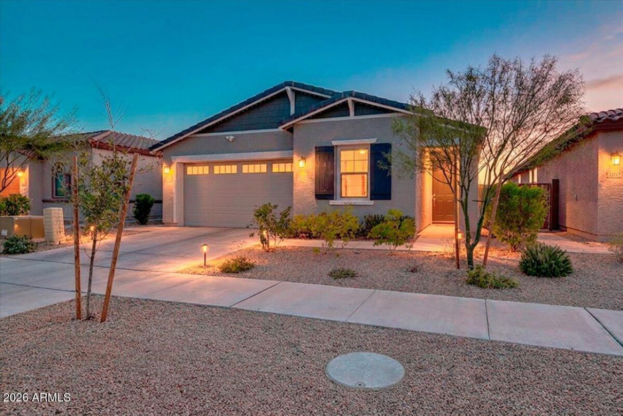2053 W Lonesome Trail, Phoenix, AZ 85085 Main Photo