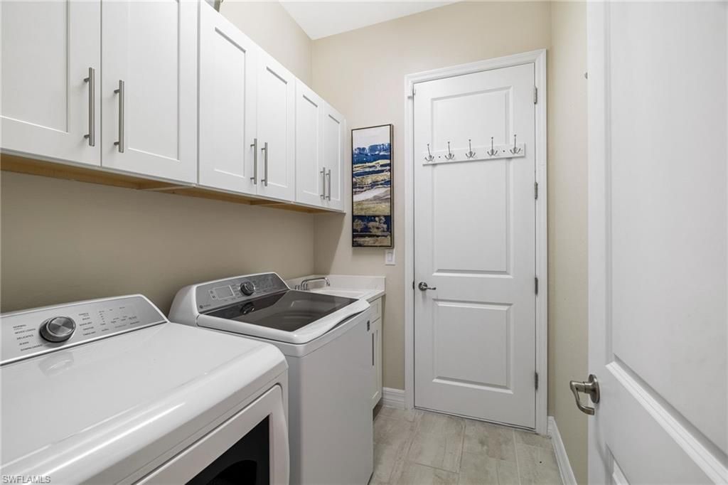 13556 Blue Bay Cir, Fort Myers, FL 33913 Photo