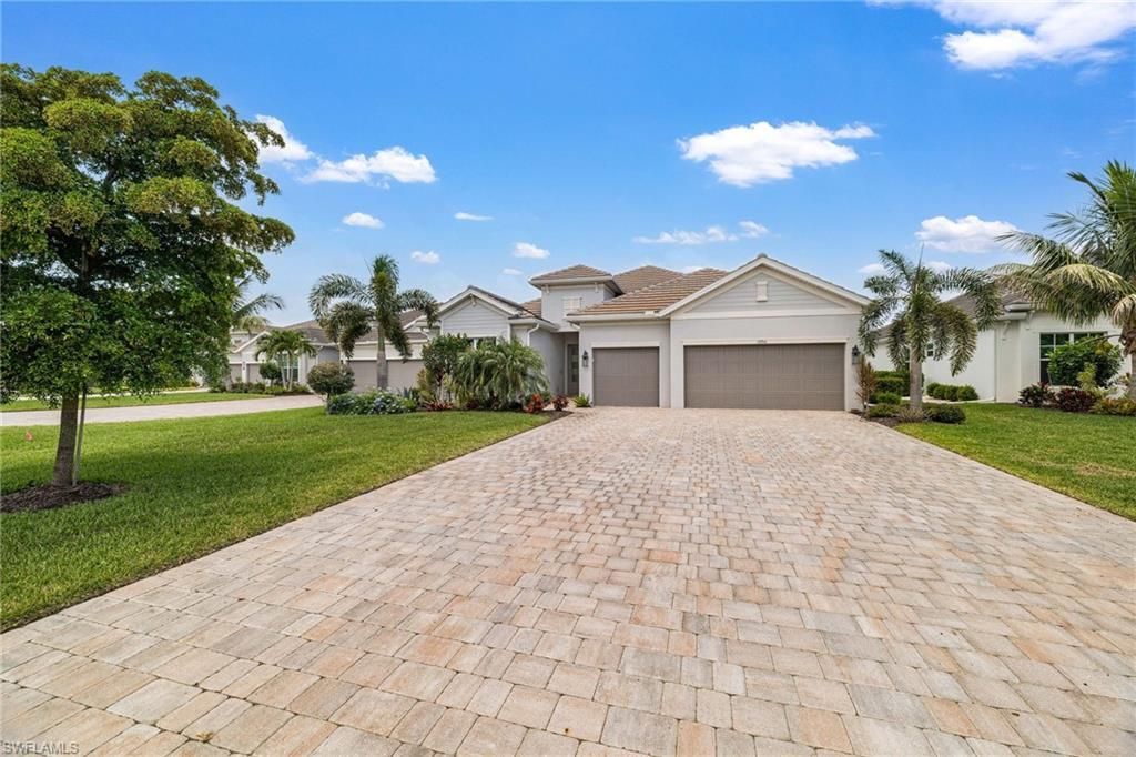 13556 Blue Bay Cir, Fort Myers, FL 33913 Photo