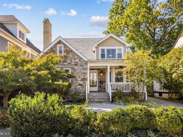 1604 N EDGEWOOD STREET, ARLINGTON, VA 22201