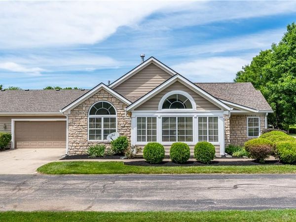 41 Aberdeen Village Drive, Beavercreek, OH 45430