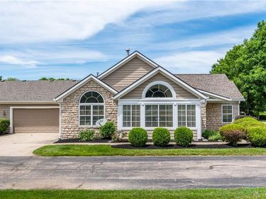 41 Aberdeen Village Drive, Beavercreek, OH 45430