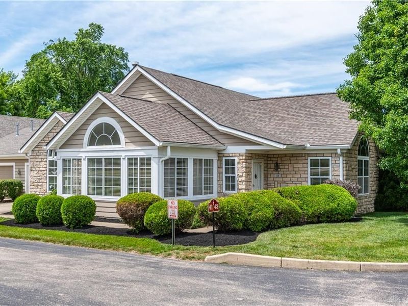 41 Aberdeen Village Drive, Beavercreek, OH 45430 Photo 2