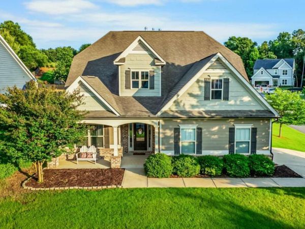 2 Canterbury Walk SE, Cartersville, GA 30120