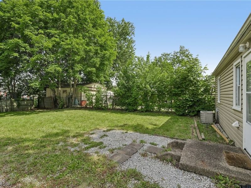 791 Eugene Street, Akron, OH 44306 Photo 28