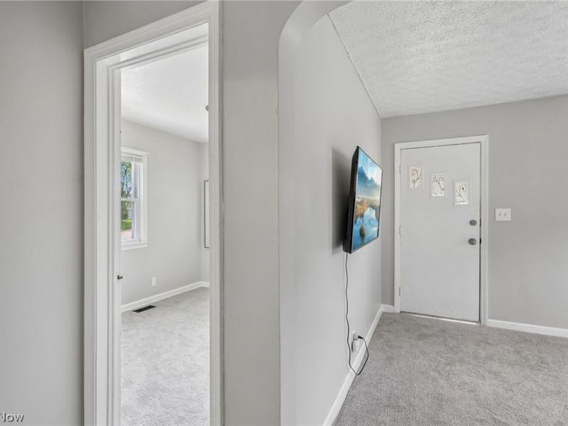 791 Eugene Street, Akron, OH 44306 Photo 8