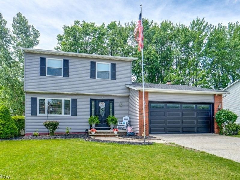 3896 Buckingham Drive, Brunswick, OH 44212 Photo 3