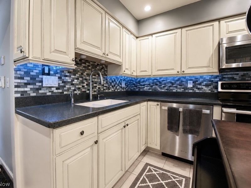 6257 Iroquois Trail, Mentor, OH 44060 Photo 18