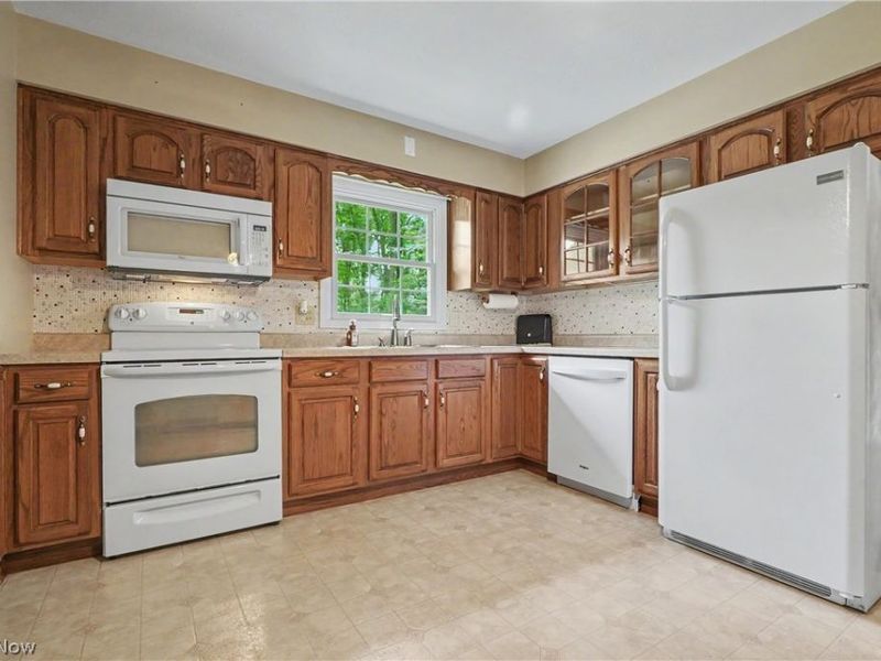 1403 Whippoorwill Trail, Stow, OH 44224 Photo 13