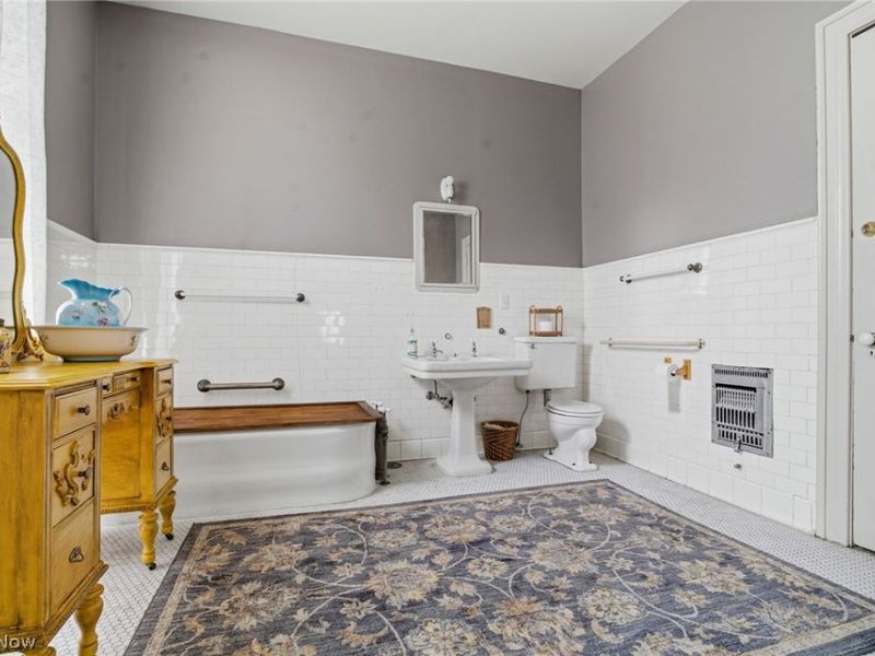 1435 Market Ave N , Canton, OH 44714 Photo 23