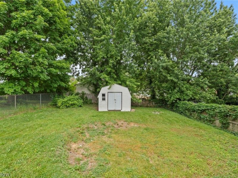 77 29th Street NW, Barberton, OH 44203 Photo 35
