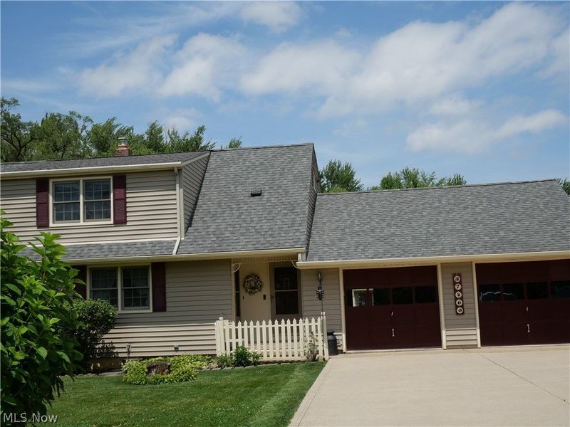 37460 Giles Road, Grafton, OH 44044 Photo 2