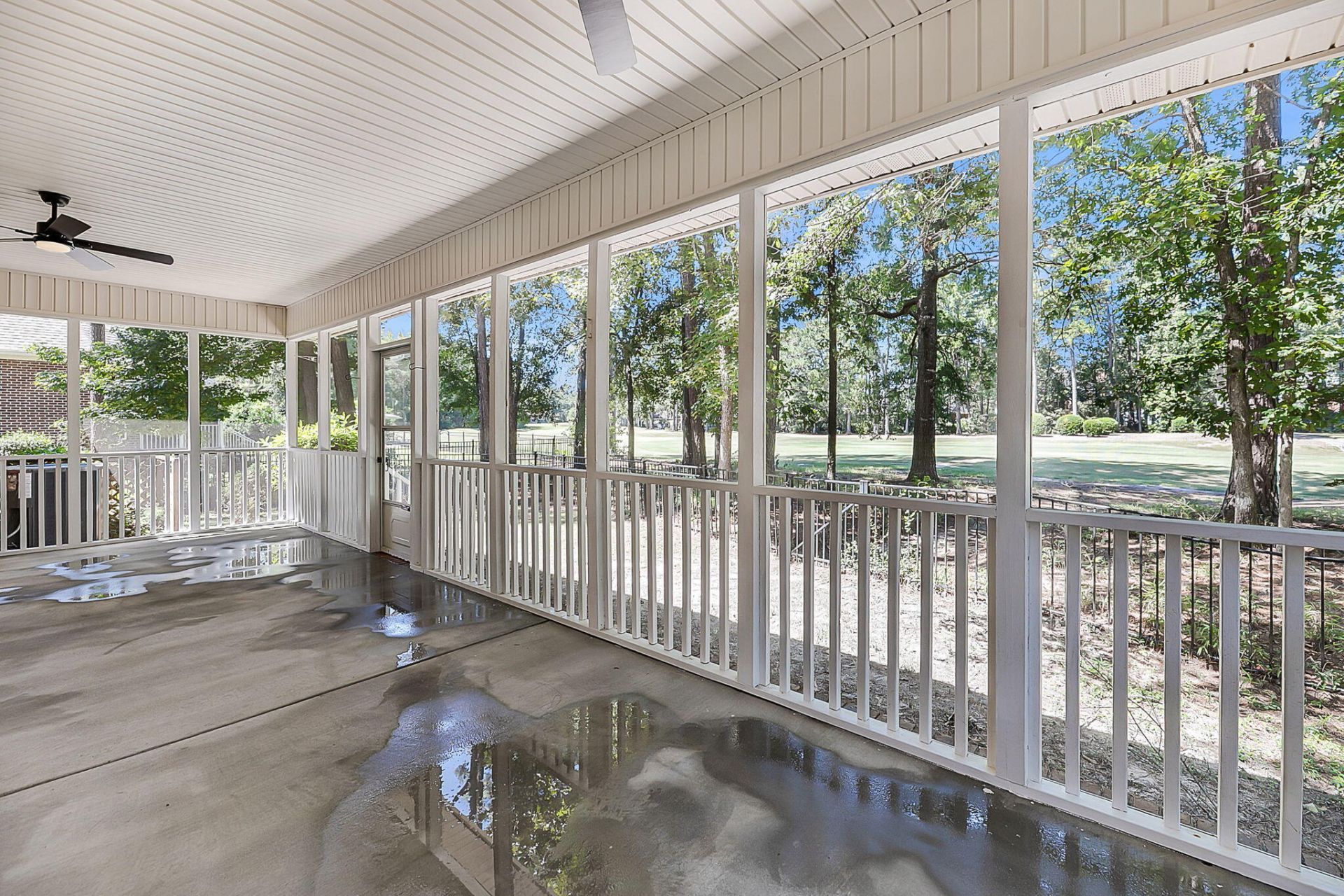 4416 Wild Thicket Lane Photo 37