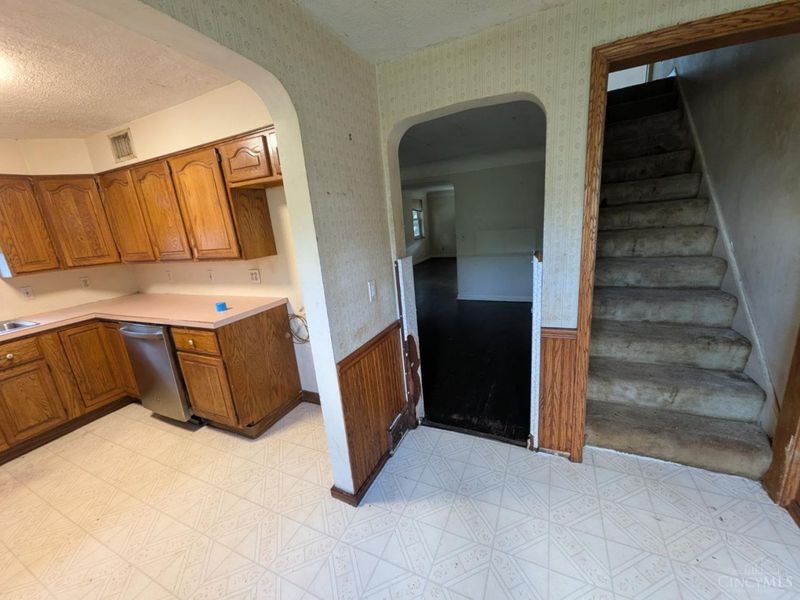 7284 Eastlawn Drive, Cincinnati, OH 45237 Photo 9