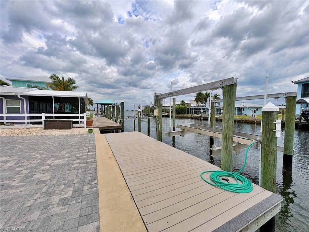 2691 Geary St, Matlacha, FL 33993 Photo