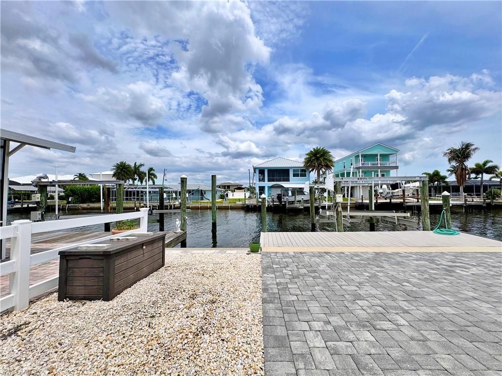 2691 Geary St, Matlacha, FL 33993 Photo