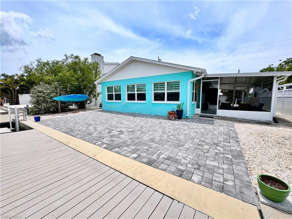 2691 Geary St, Matlacha, FL 33993 Photo