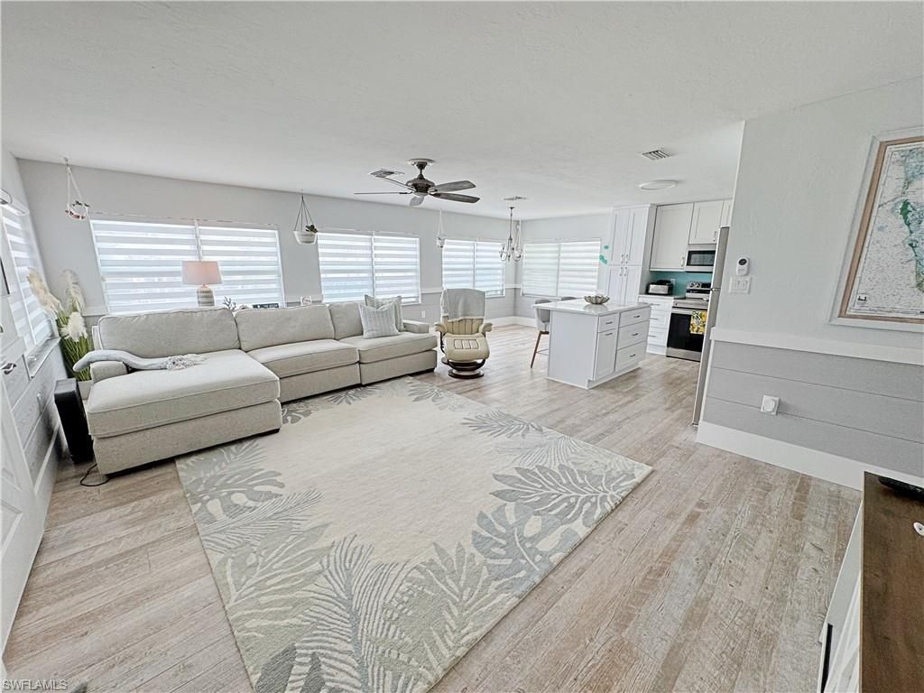 2691 Geary St, Matlacha, FL 33993 Photo