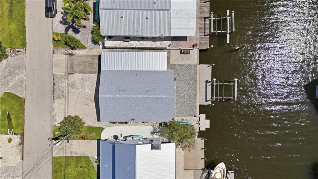 2691 Geary St, Matlacha, FL 33993 Photo