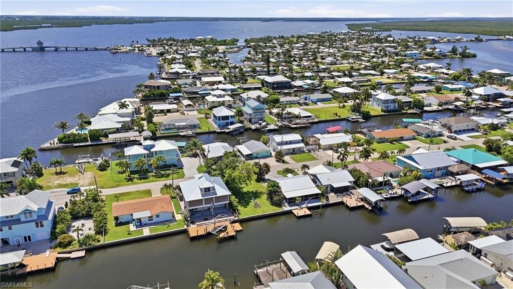 2691 Geary St, Matlacha, FL 33993 Photo