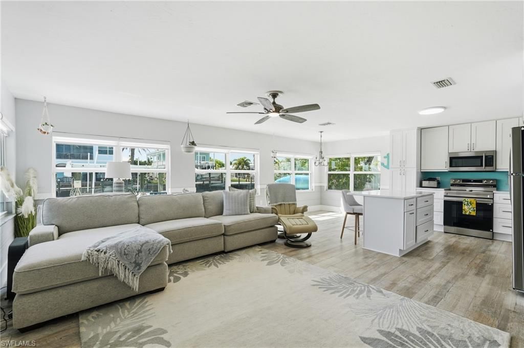 2691 Geary St, Matlacha, FL 33993 Photo