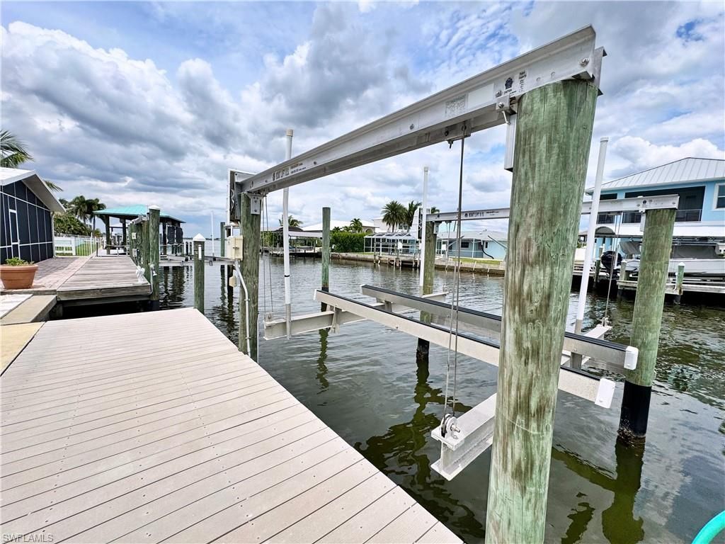 2691 Geary St, Matlacha, FL 33993 Photo