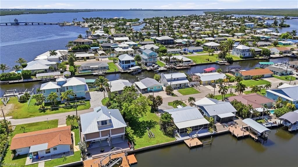 2691 Geary St, Matlacha, FL 33993 Photo