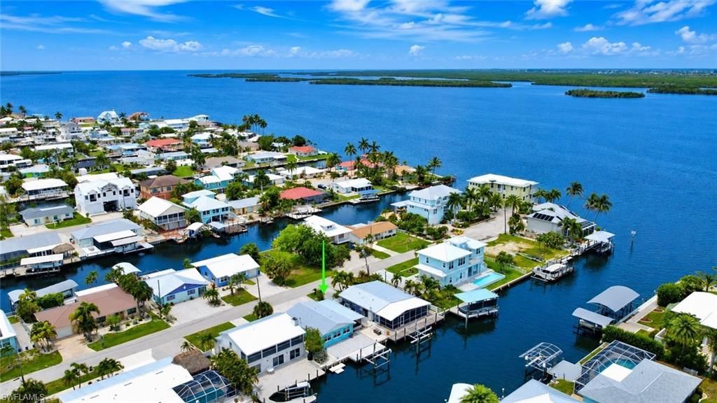 2691 Geary St, Matlacha, FL 33993 Photo