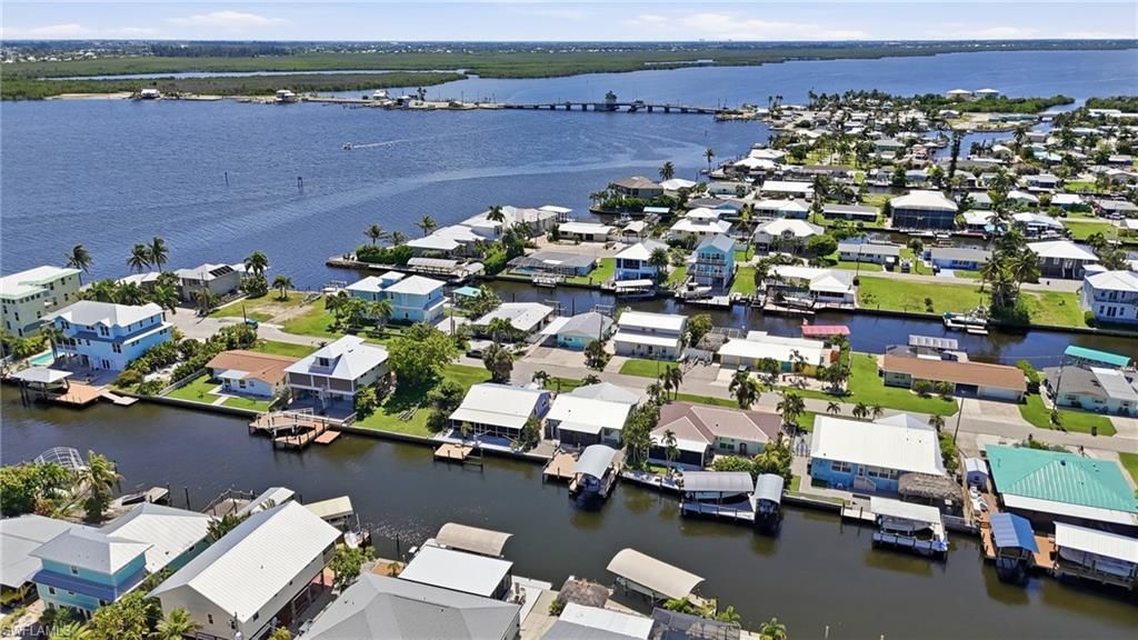 2691 Geary St, Matlacha, FL 33993 Photo