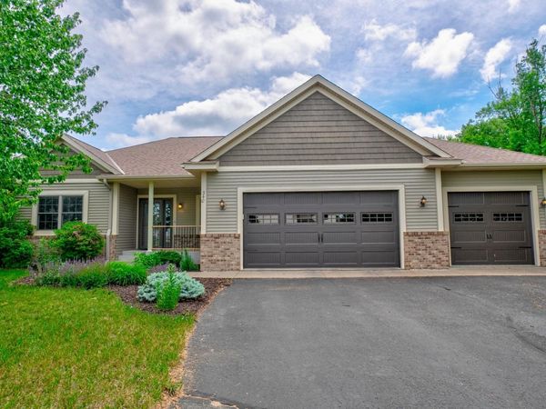 1340 Creekwood Drive, New Richmond, WI 54017