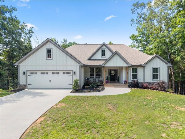 35 Chimney Lane , Cleveland, GA 30528
