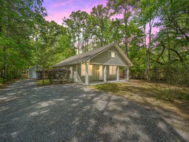 6037 Chisolm Road, Johns Island, SC 29455
