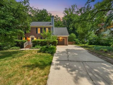 1104 Fallen Oak Drive, Apex, NC 27502