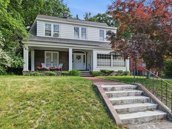 1169 Oxford Place, Schenectady, NY 12308