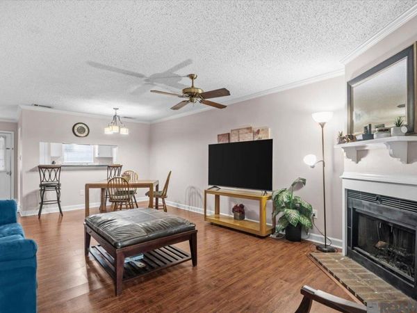 4388 Stumberg Ln, Baton Rouge, LA 70816