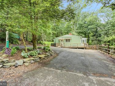 215 PINE RIDGE LANE , FAYETTEVILLE, PA 17222