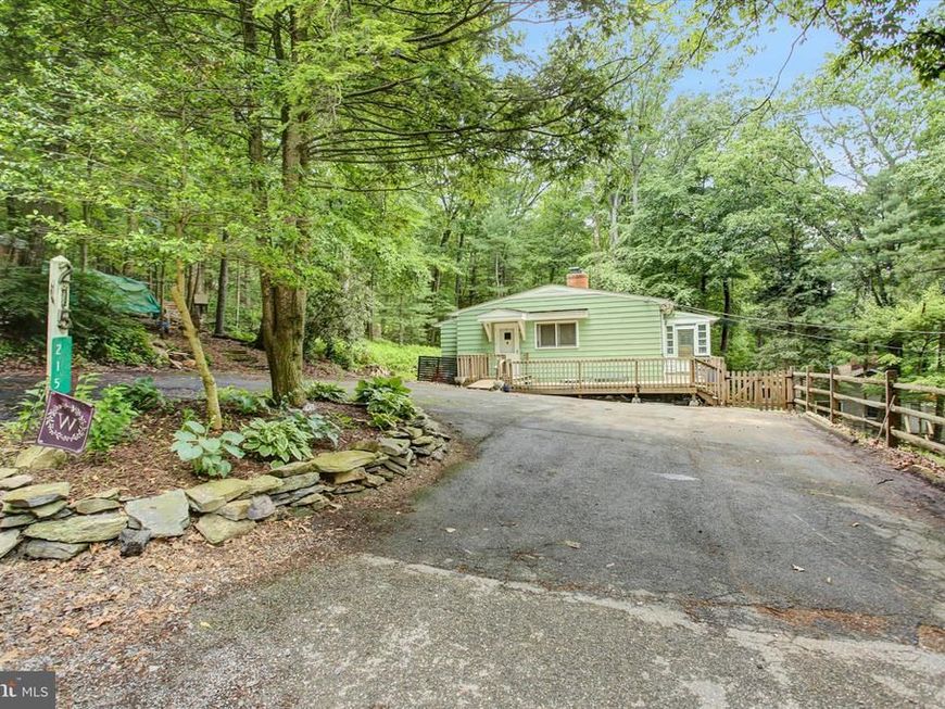 215 Pine Ridge Lane , Fayetteville, PA 17222 Main Photo