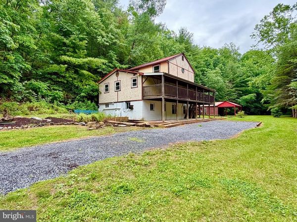 9215 ELLIOTS RUN ROAD, THREE SPRINGS, PA 17264
